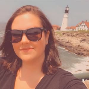 Meet your Posher, Kacie